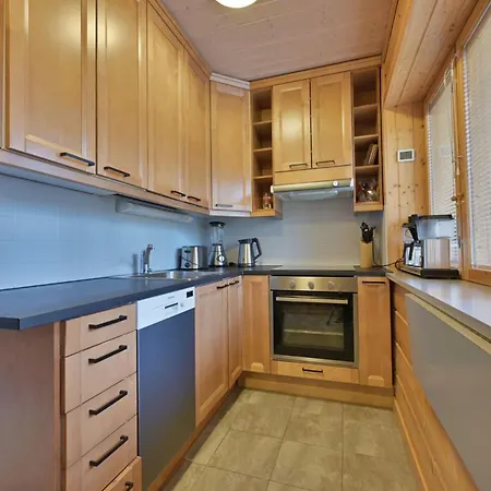 Isomus Inc Outdoor Jacuzzi Chalet Äkäslompolo