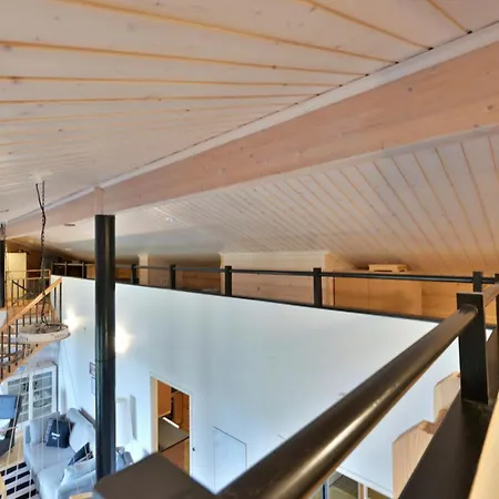 Isomus Inc Outdoor Jacuzzi *