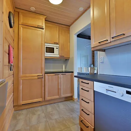 Isomus Inc Outdoor Jacuzzi Chalet