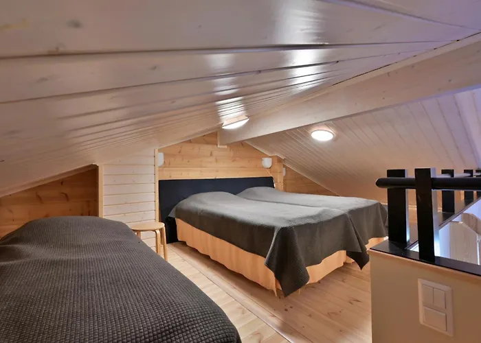 Isomus Inc Outdoor Jacuzzi Chalet Äkäslompolo